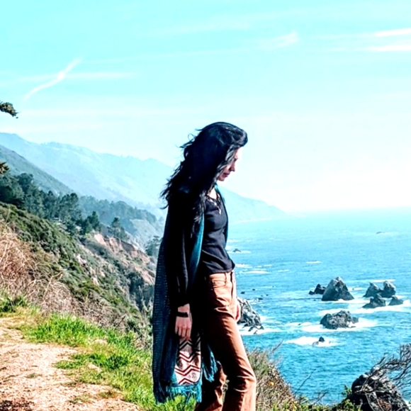 Meet your Posher, AC - Picture 1 of 1